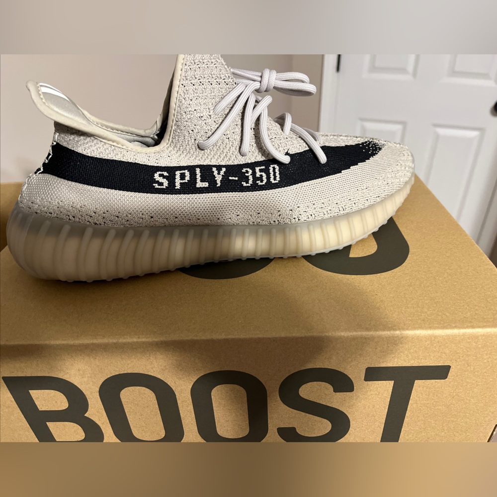 Yeezy 350 slate size 14